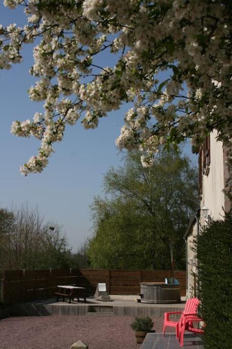 Domaine Des Hetres Villa Longraye Eksteriør bilde